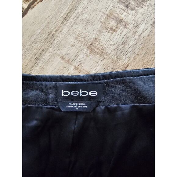 Bebe Womens Faux Leather Mini Skirt Black Size 10 Punk Embossed Club Goth - Picture 6 of 8
